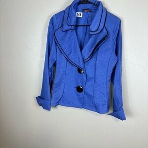 Design today  p2p 20. Length 22  blue - black trim around collar pre worn